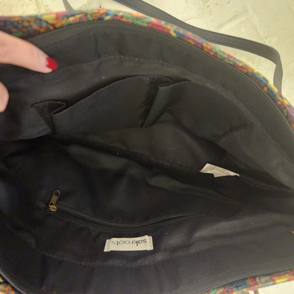 Sakroots Colorful Floral Tote Bag - Picture 6 of 8